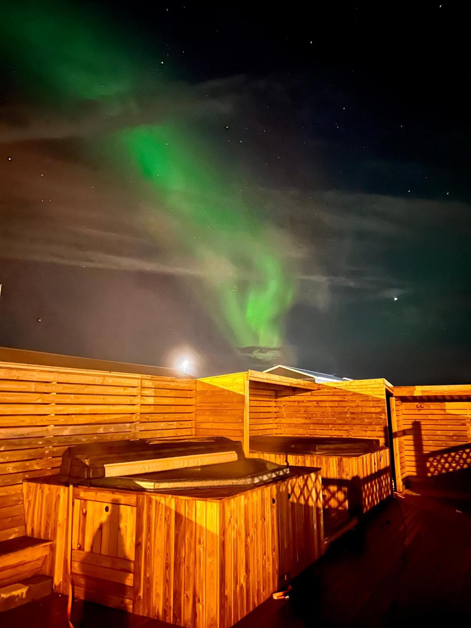 Motel Arctic Wind Vogar  Buitenkant foto